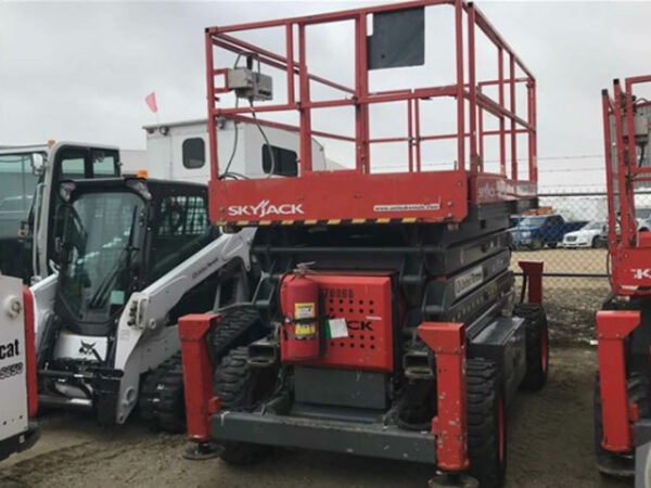 Skyjack 7135 RT Scissor Lift